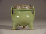 元代 Yuan Celadon Tripod Censer with Silver Cover