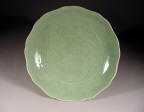 雍正 Yongzheng celadon glazed foliated lotus dish